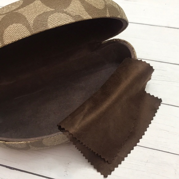Coach monogram hard sunglasses case & cloth - Picture 6 of 6